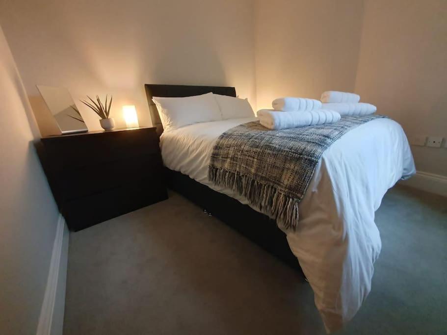 Cosy, Central Apartment Skipton Luaran gambar