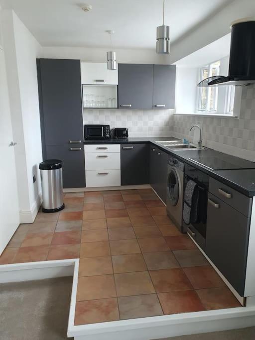 Cosy, Central Apartment Skipton Luaran gambar